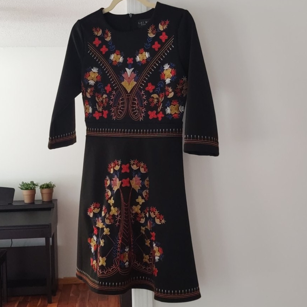 Lai Meng Five Cats embroidered dress